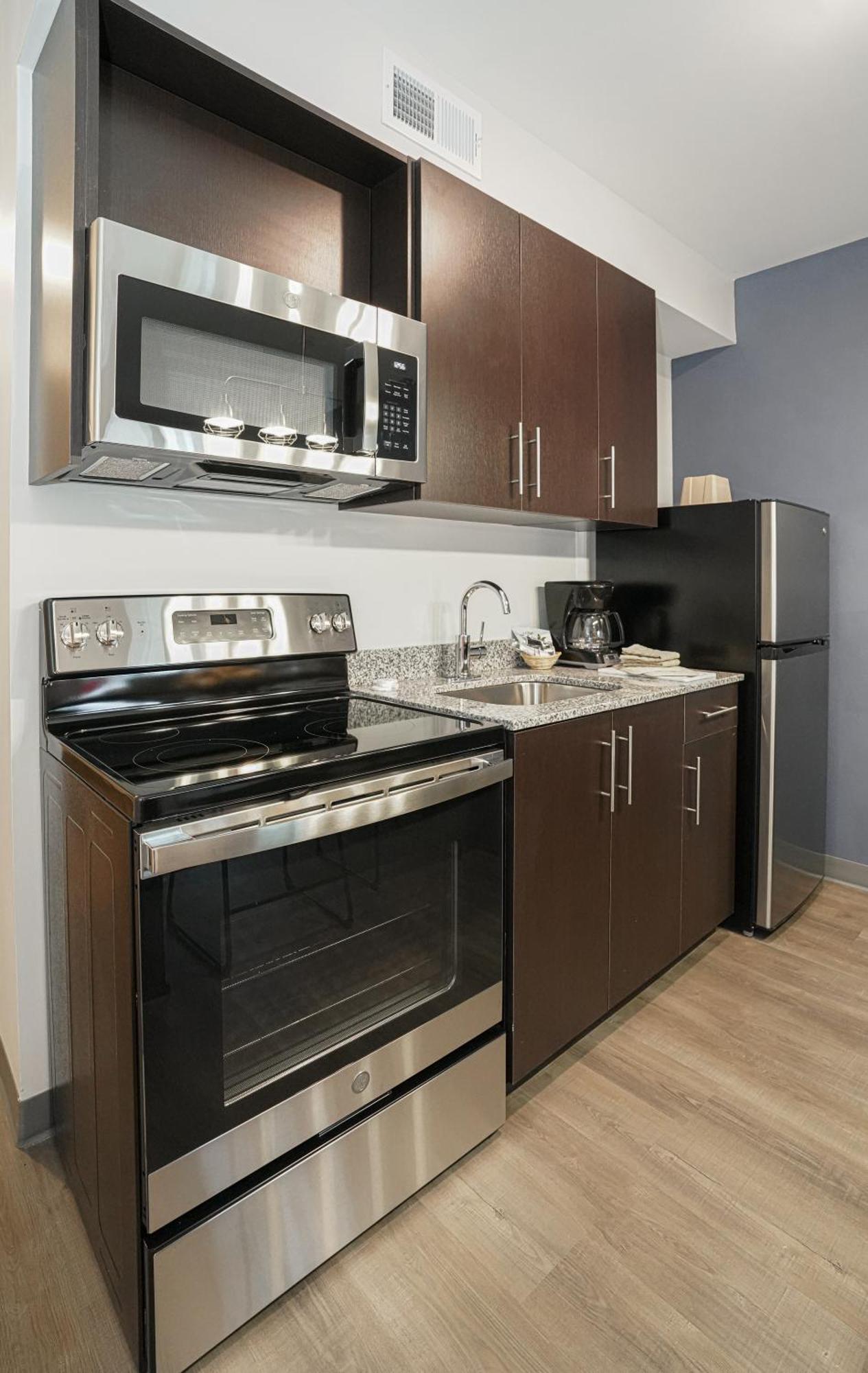 Stayapt Suites Memphis-Cordova/Wolfchase Galleria Buitenkant foto